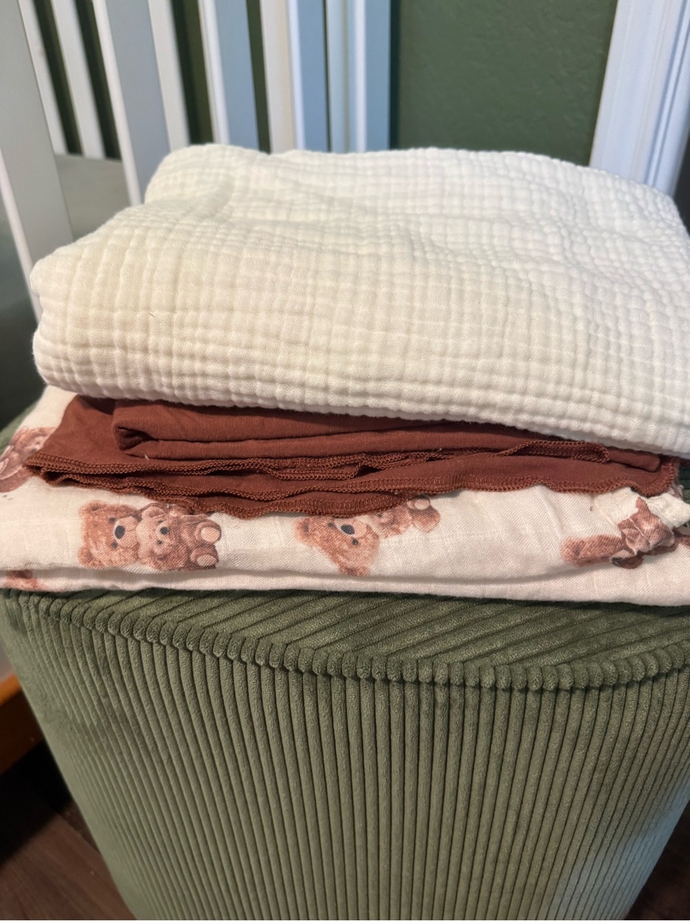 Neutral baby blanket bundle
